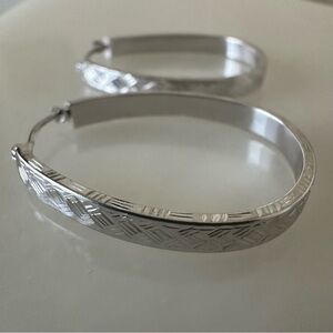 Solid 14k White Gold Etched Oval Shaped Hoop Earrings